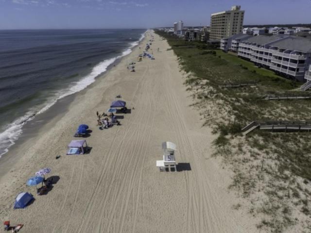 Pura Vida Pure Life - Expansive Views Of The Ocean And Wide Sandy Beach Condo Carolina Beach Exterior photo